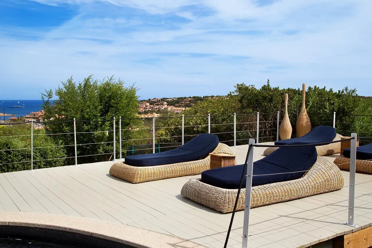The White Villa In Costa Smeralda -Porto Cervo- إيطاليا